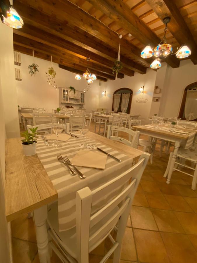 Locanda Della Pieve Pievebovigliana Экстерьер фото